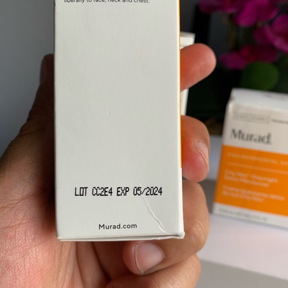 MURAD Environmental Shield Bundle (3) - Picture 7 of 12